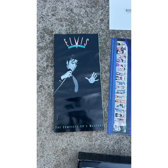 Elvis The King of Rock 'N' Roll Complete 50's Masters 5 Cassette Box Set Stamps - Picture 5 of 7